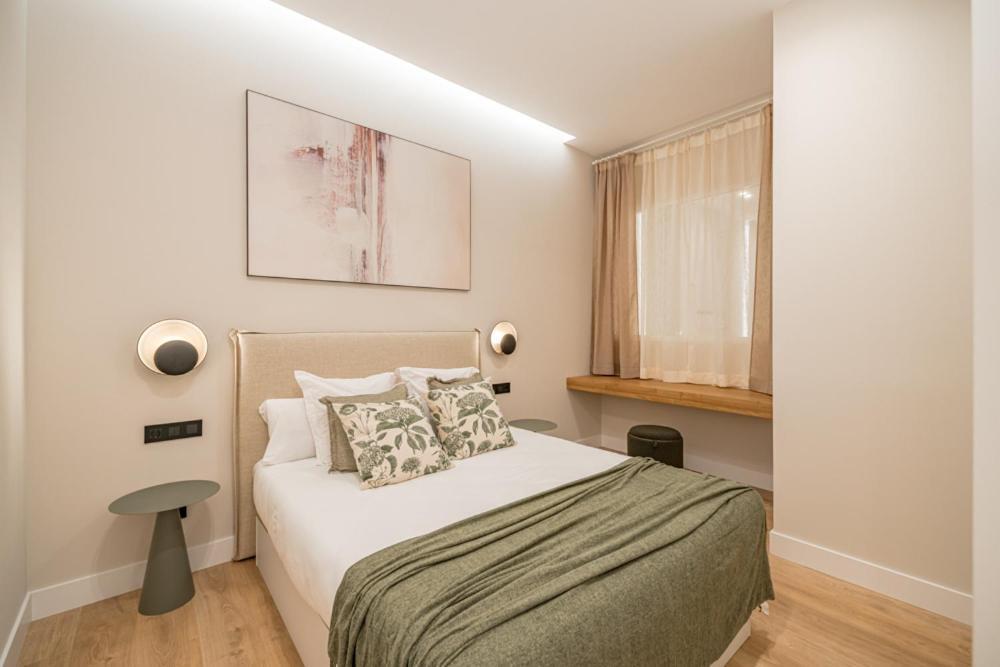 Centro Xxi Calle Principe 3br 3bh Madri