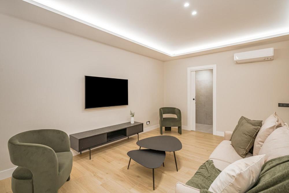 Centro Xxi Calle Principe 3br 3bh * Madri
