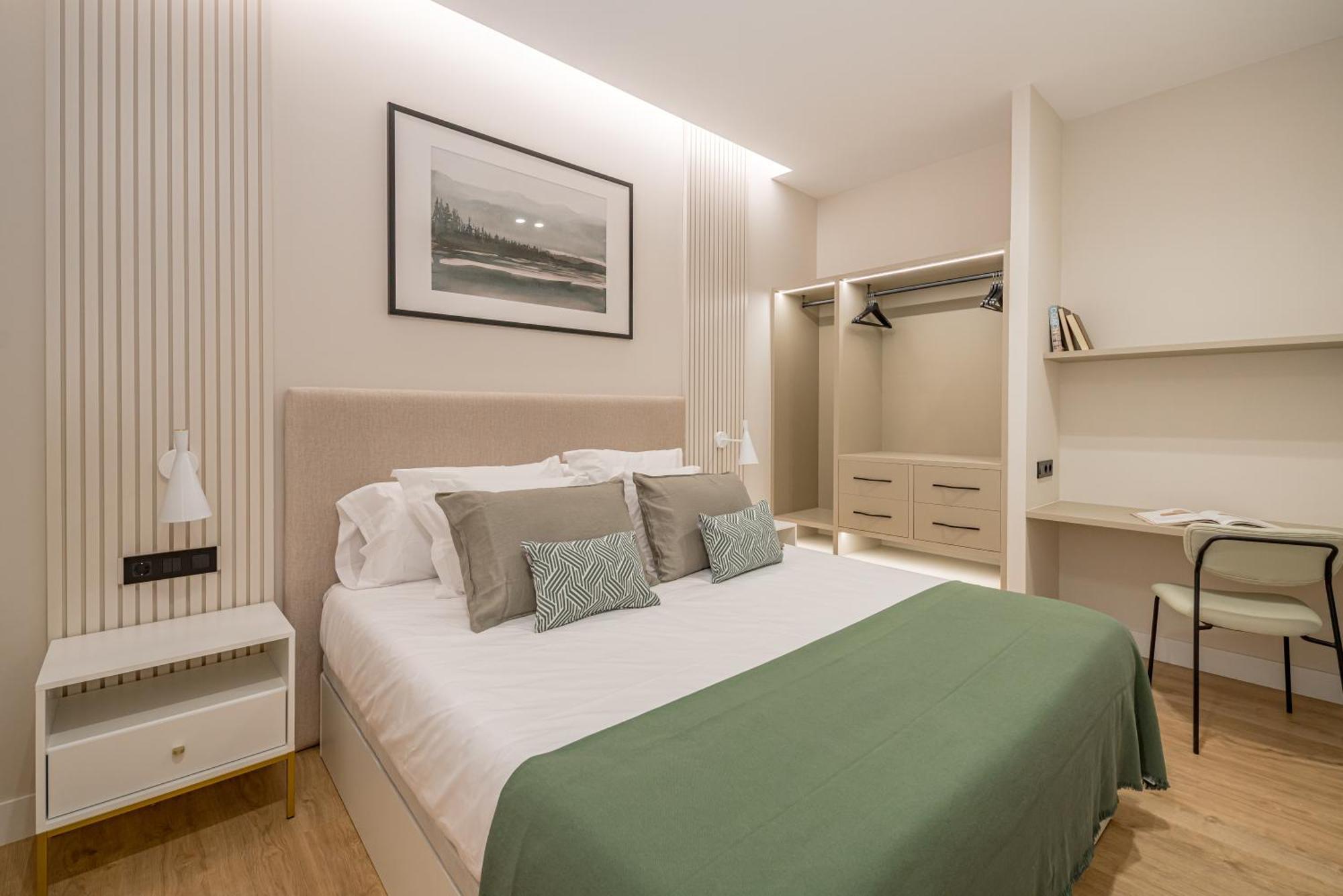 Appartement Centro Xxi Calle Principe 3br 3bh Madrid