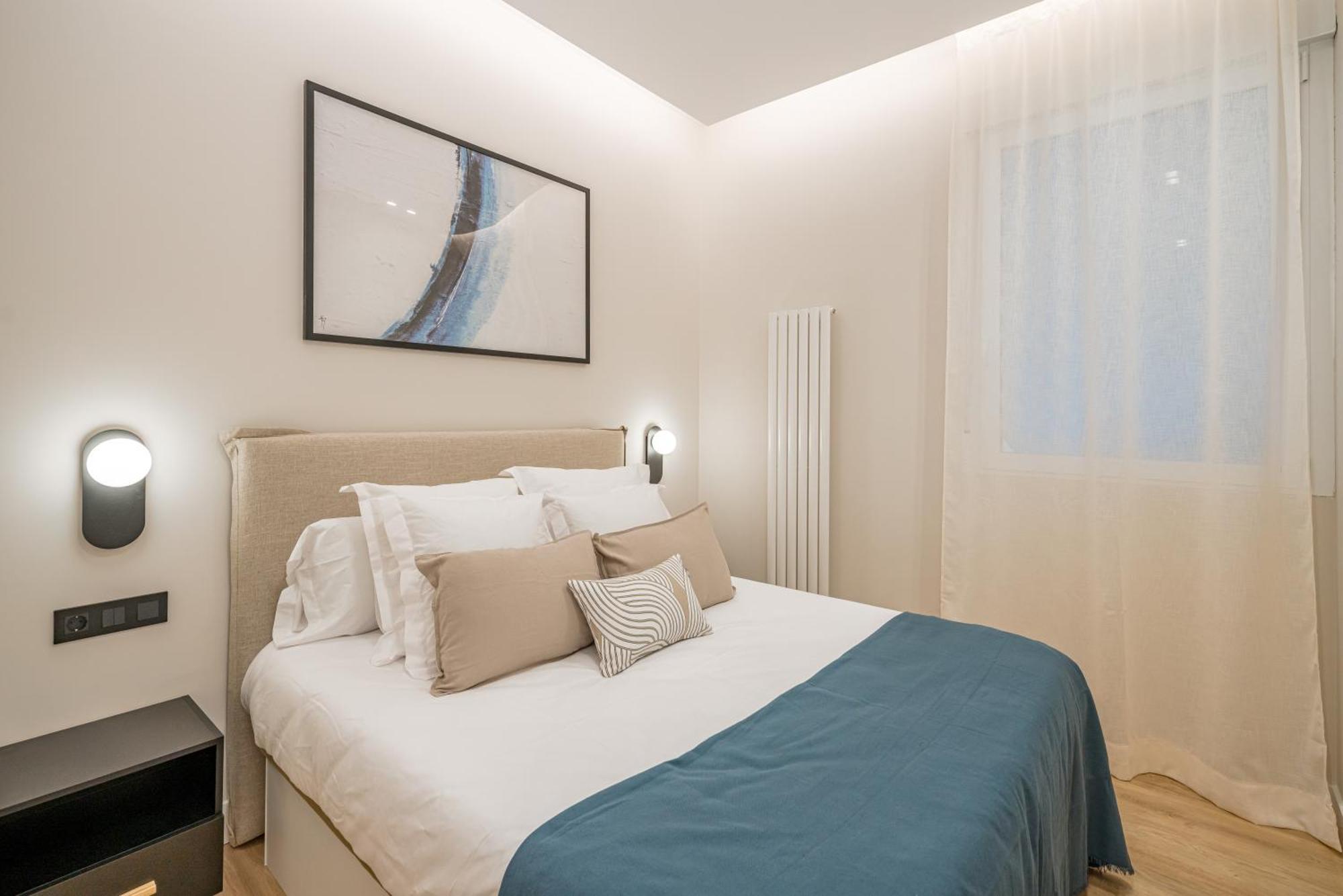 Appartement Centro Xxi Calle Principe 3br 3bh Madrid